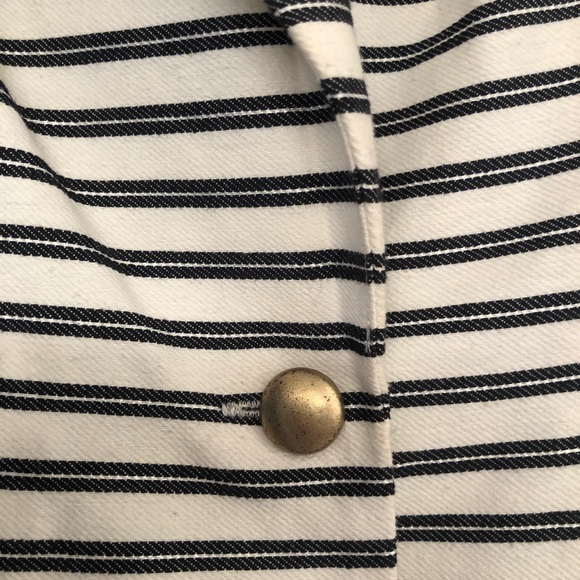 Ladies Jacket - Picture 2 of 4